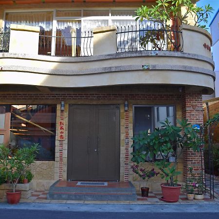 Red Roof B&B Taitung Luaran gambar
